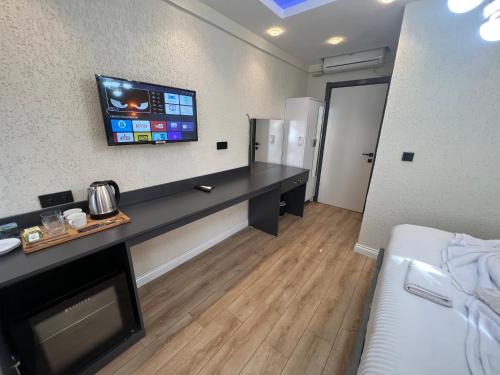 Feycem Suites Hotel - image 6