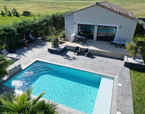 Le petit paradis de Fauconnières gîte à louer Parlanges