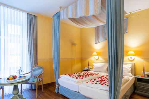 1 queen bed