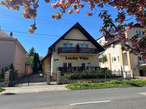 外観, Lucky Villa in ヒビツ