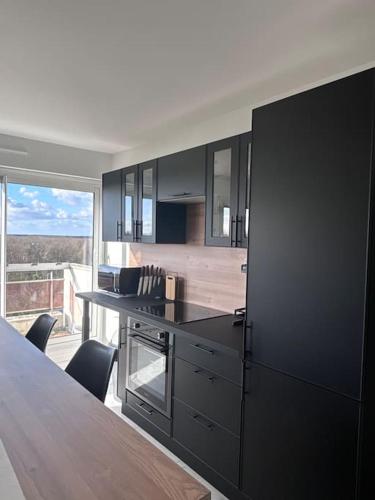 Appartement T2 en résidence privée (Appartement T2 en residence privee) in Морепас