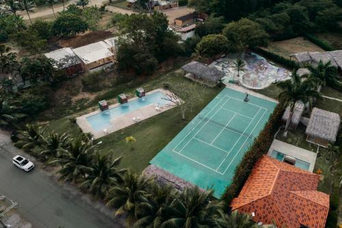 Tennisbanen, Casa vacacional Olon in Olon