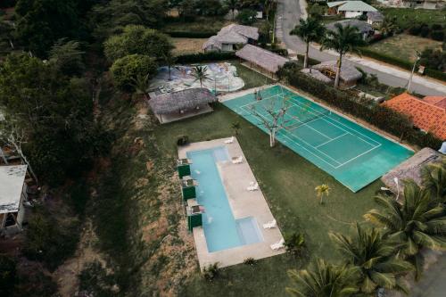 Tennisbanen, Casa vacacional Olon in Olon