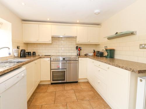 Lyons Green - image 10