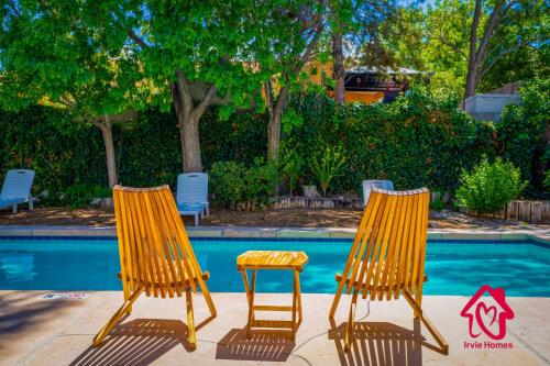 Pueblo Moon w Pool - An Irvie Home Pueblo Moon w Pool - An Irvie Home