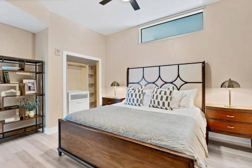 Downtown New Modern Spacious 3bdrm 2Bath 2000 sq ft in Orlando, USA