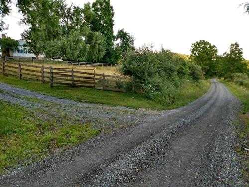 Historic 1850s Home at the Base of Jump Mountain Near Lexington Historic 1850s Home at the Base of Jump Mountain Near Lexington