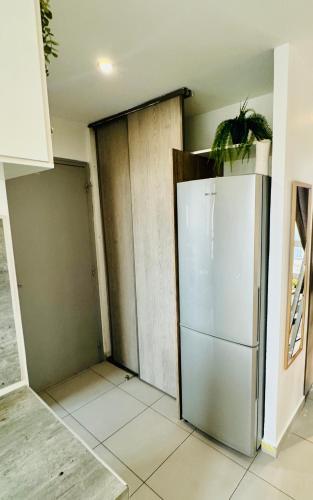 LOFT DESIGN DUPLEX 2 CHAMBRES TERRASSE 20M2, Marseille (Foto 5)