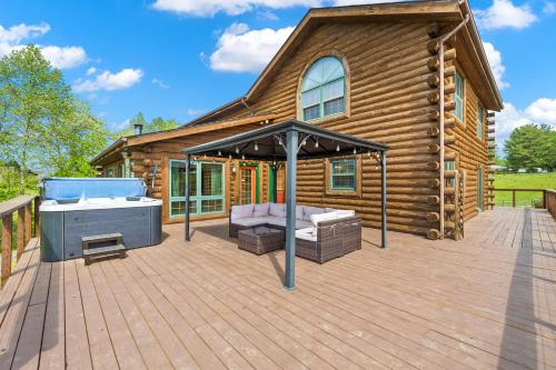 Hot Tub. Pool Table. Game Room. Fire Pit. Pets OK! in Edinburg, USA
