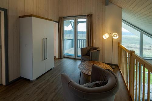 Schwan 311, Mirow (photo 7)