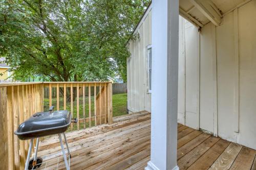 The Chattahoochee Cottage Walk to River & Shops - image 12