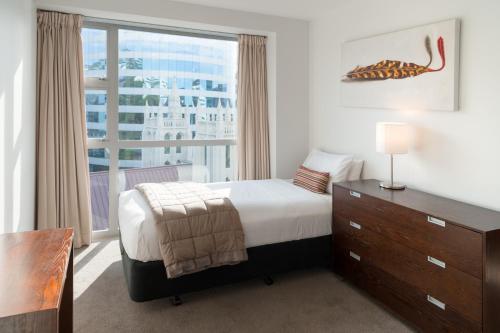 One Bedroom Suite  image 6