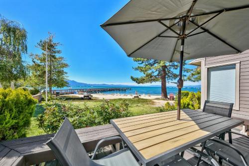 Lakeland Village 620 - Beachfront Bliss