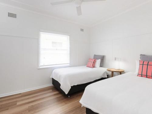 Two-Bedroom Apartment image 5