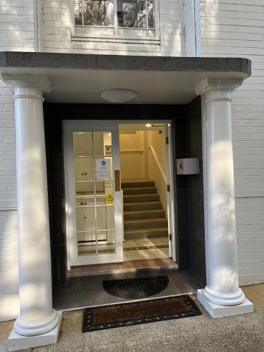 Hotel St Leonards - image 5