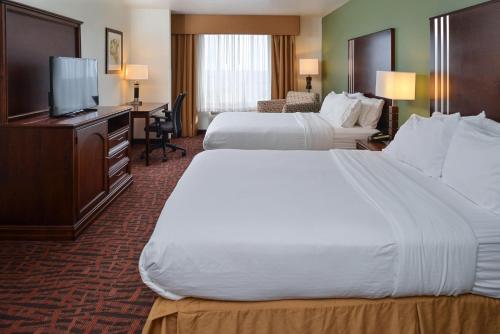 Holiday Inn Express Hotel & Suites Cherry Hills an IHG Hotel - image 6