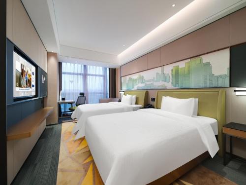 Hampton by Hilton Shenzhen Longhua Qinghu - Tap to explore photos