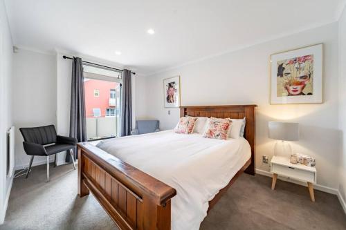 Seaside Escape, Your Coastal City Getaway in อีแวนส์ พาเหรด