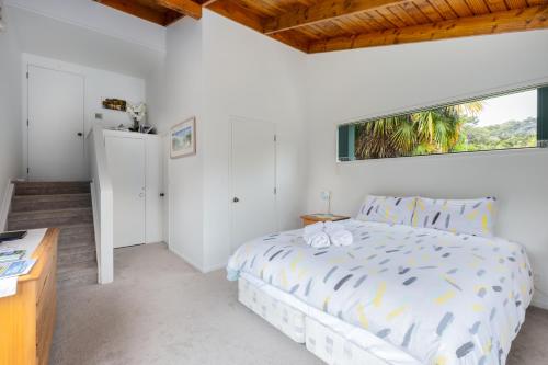 Palm Beach Waiheke Tranquil B&B