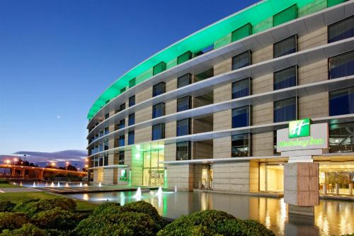 홀리데이 인 산티아고 - 공항 터미널 바이 IHG - 숙소 외관