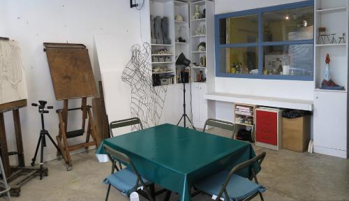 Atelier artiste réinventé - Location saisonnière - Ivry-sur-Seine