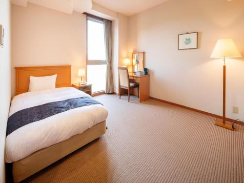 Single Room with Private Bathroom