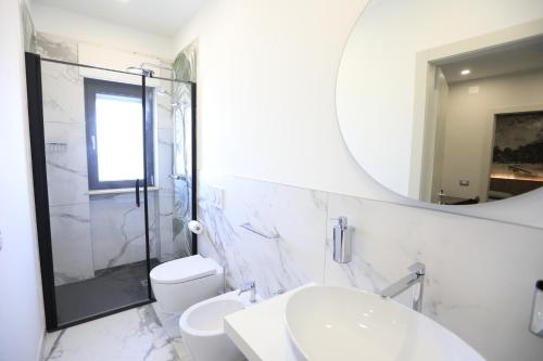 Studio Apartment image 1