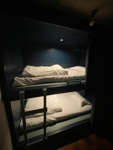 Air Osaka Hostel – Osaka, MN