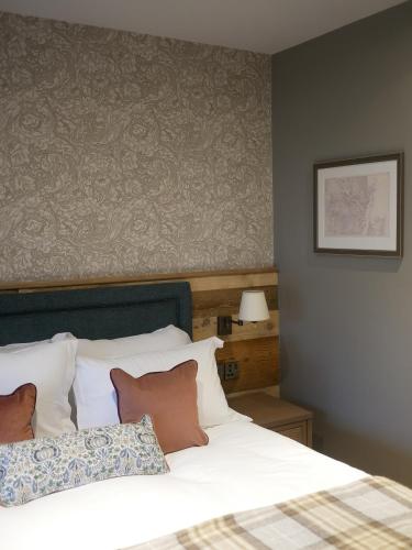 Queens Head Inn & Restaurant - image 14