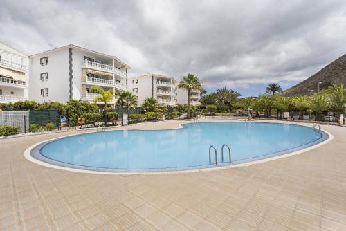 Apto Vistahermosa 3 Bed and Pool