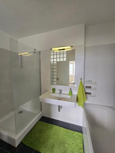 Apartment Majko with free parking, Bratislava (foto 10)