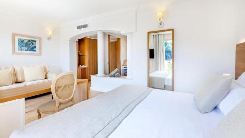 VIVA Cala Mesquida Suites & Spa Adults Only 16