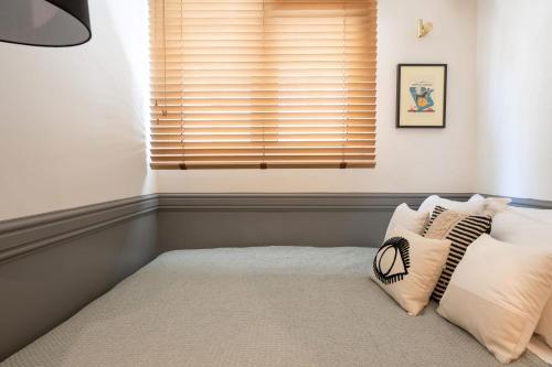 DIOS Zeus Temple View 1 Bedroom Apartment - image 13