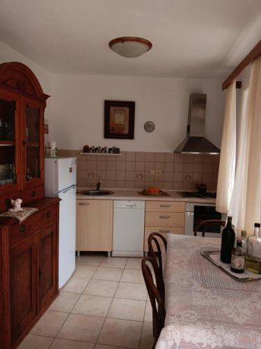 Guest House Lucijo