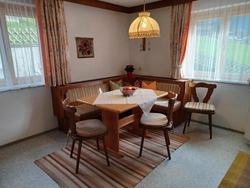 設施, Ferienwohnung Herlinde in 加斯修恩