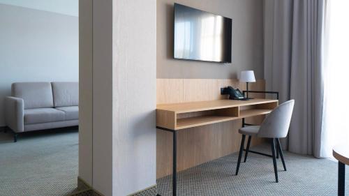 Hotel Continental - image 9