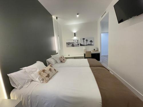 Reserva Benazaire Room Type - Twin Room with Balcony