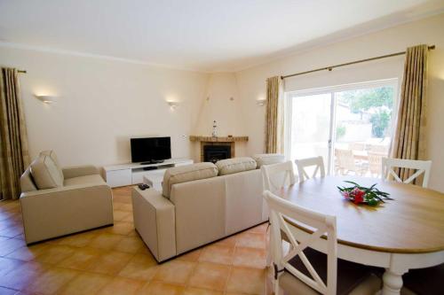 Facilities, Villa Jasmim in Ferrarias