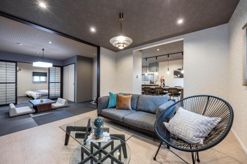 JAPAVISTA Dusk - Accommodation - Osaka