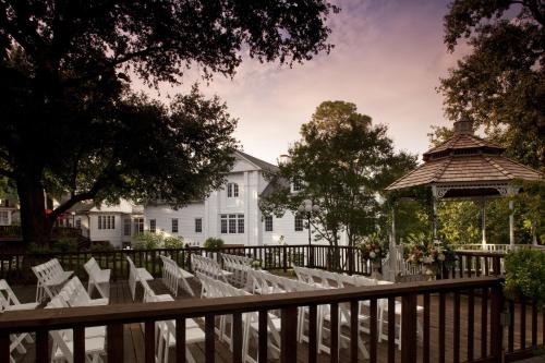 Fairview Inn - 정원