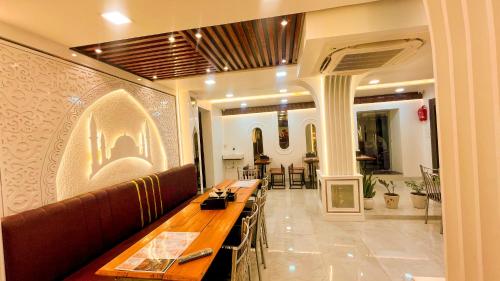 Étterem, The Vacation Villa Agra – A Boutique Hotel Near Taj Mahal in Agra