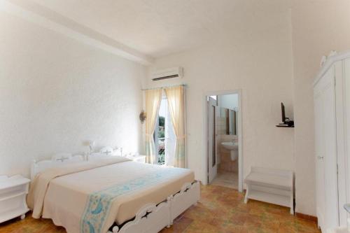 HOTEL AL FARO spiaggia la Cinta SanTeodoro - Photo 2