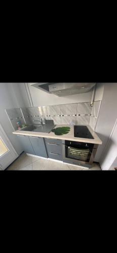 Appartement T3 à deux pas du metro, Marseille (fotografie 6)