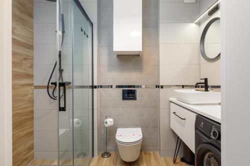 One-Bedroom Apartment with Terrace image 6