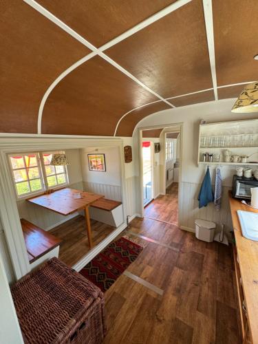 Kitchen, Unik Cirkusvogn i Aarhus in Aarhus V