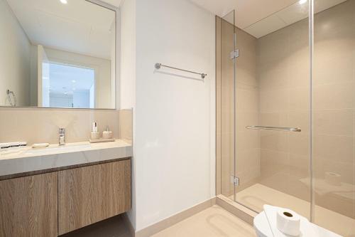 55th Floor - 2 Bedroom Apartment with Full Burj Khalifa & Fountain View Downtown Dubai by Stayfinity - image 11