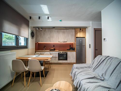 One-Bedroom Apartment with Garden image 9