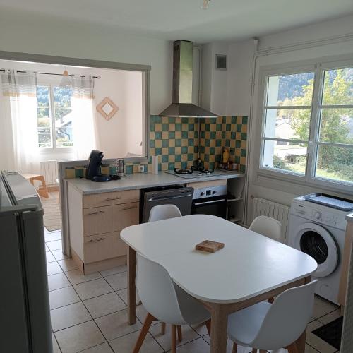 Kitchen, Villa Bellevue in Montauban-de-Luchon