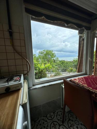 Quadruple Room with Sea View image 6