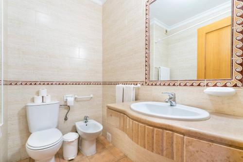 Apartamentos Turisticos Alagoa Praia - image 5